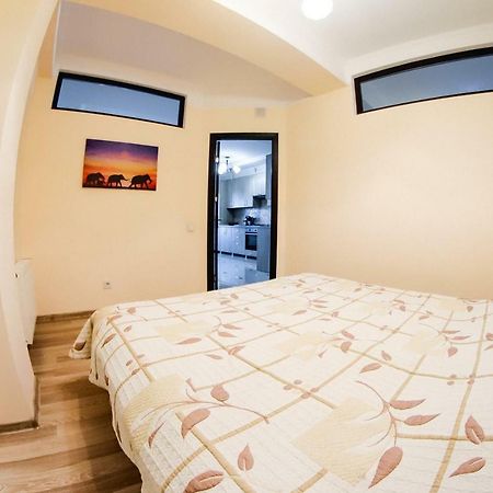 Center Of Chisinau I Close To Stefan Cel Mare Street I Lev Tolstoi المظهر الخارجي الصورة